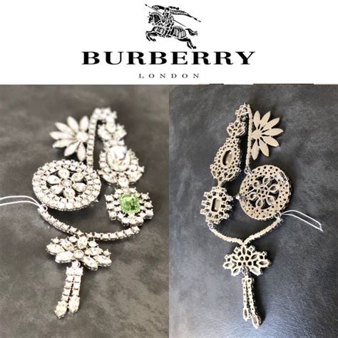 burberry brooches